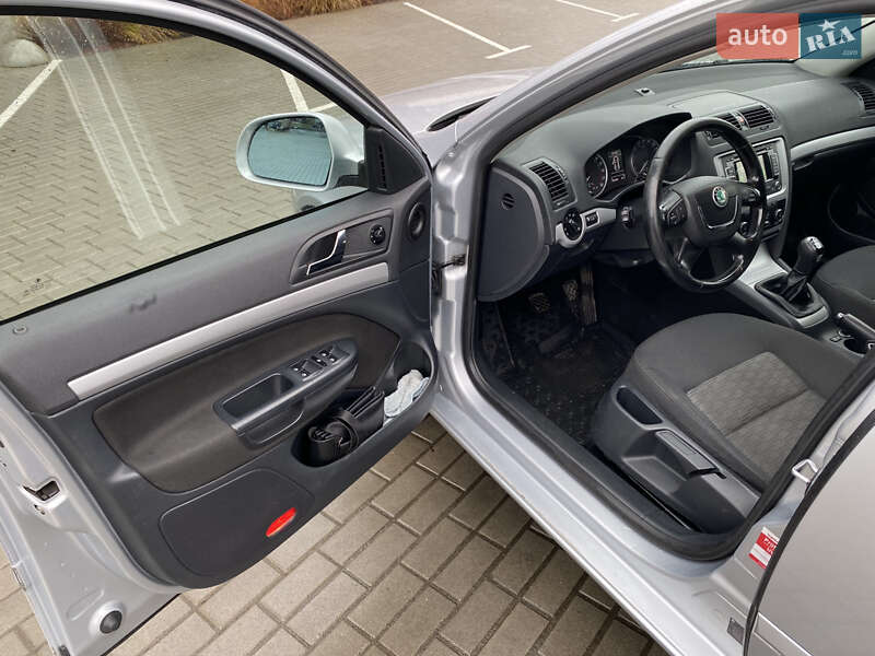 Універсал Skoda Octavia 2013 в Хмельницькому