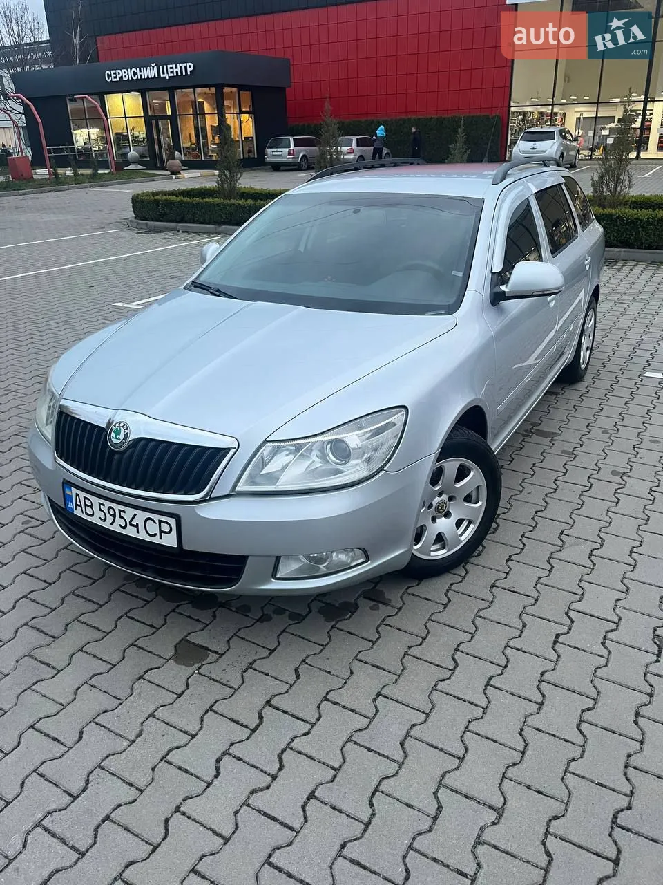 2010 Skoda Octavia - мініатюра 16