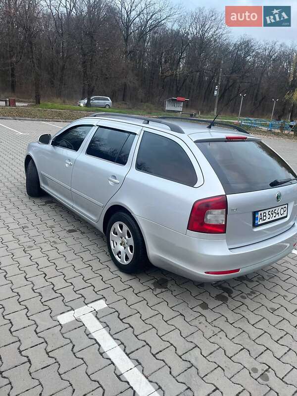 Універсал Skoda Octavia 2011 в Вінниці