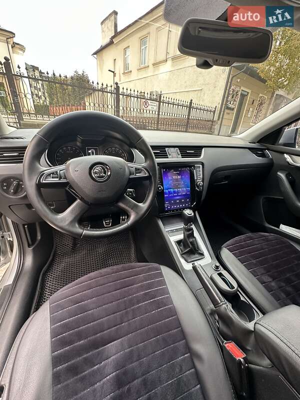 Універсал Skoda Octavia 2015 в Івано-Франківську