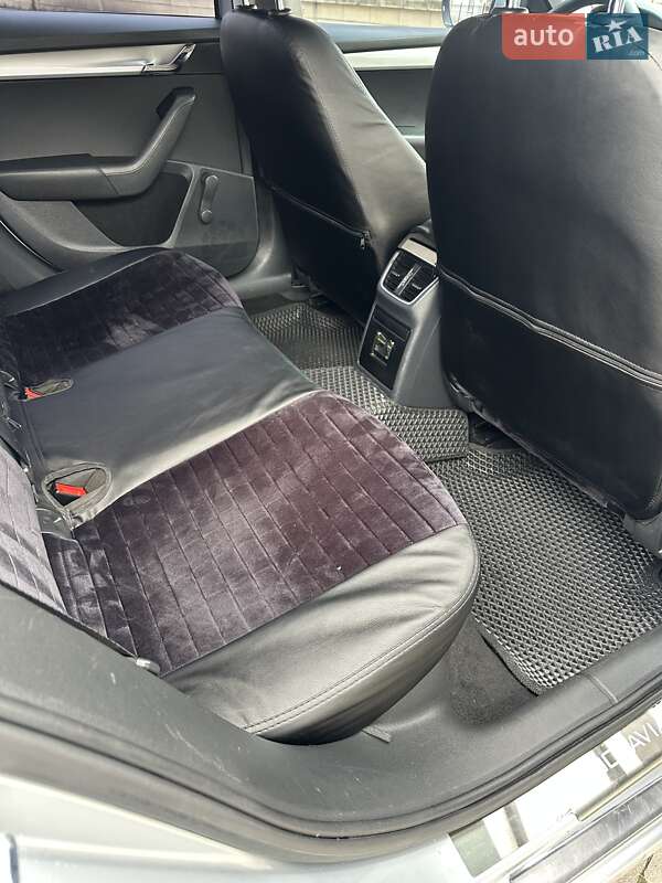 Універсал Skoda Octavia 2015 в Івано-Франківську