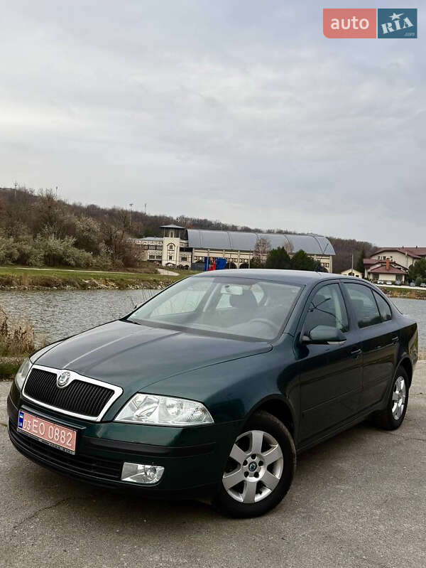 Лифтбек Skoda Octavia 2007 в Днепре