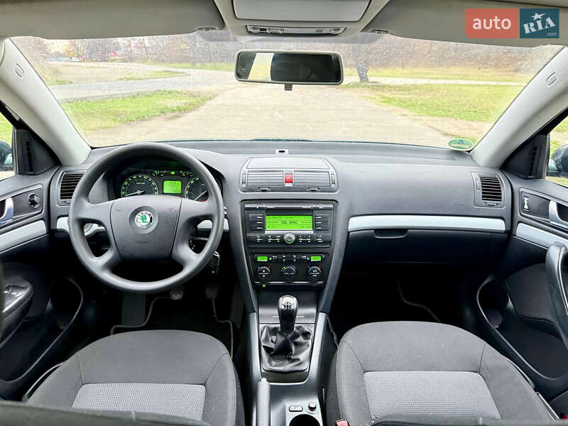 Лифтбек Skoda Octavia 2007 в Днепре