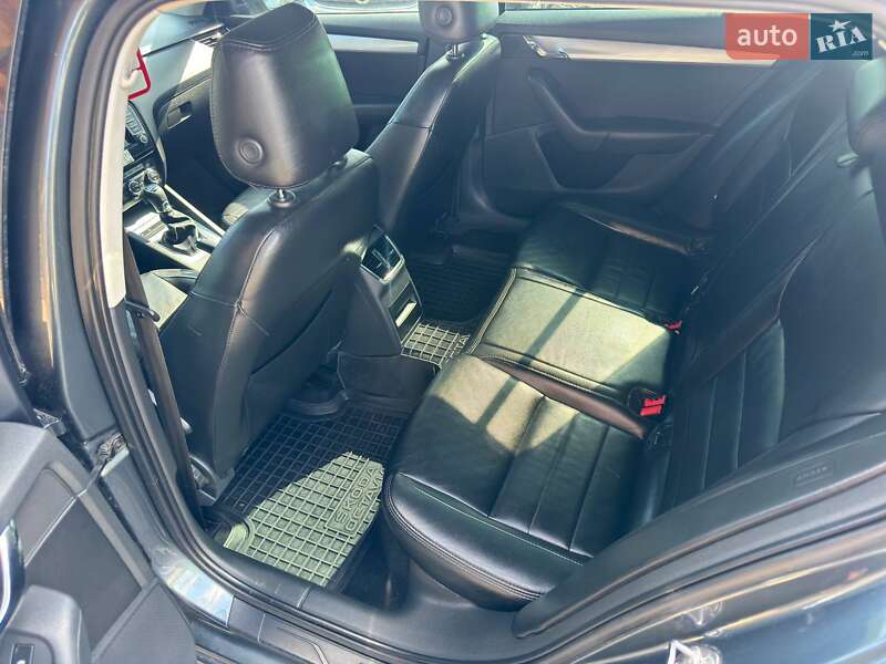 Универсал Skoda Octavia 2014 в Кропивницком