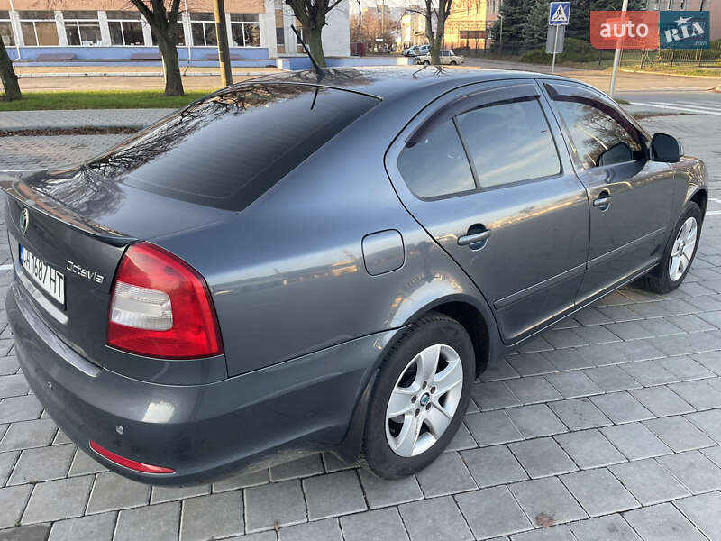 Лифтбек Skoda Octavia 2011 в Черкассах