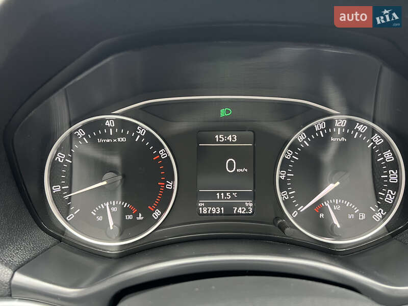 Универсал Skoda Octavia 2010 в Лубнах фото 52 Универсал Skoda Octavia 2010 в Лубнах