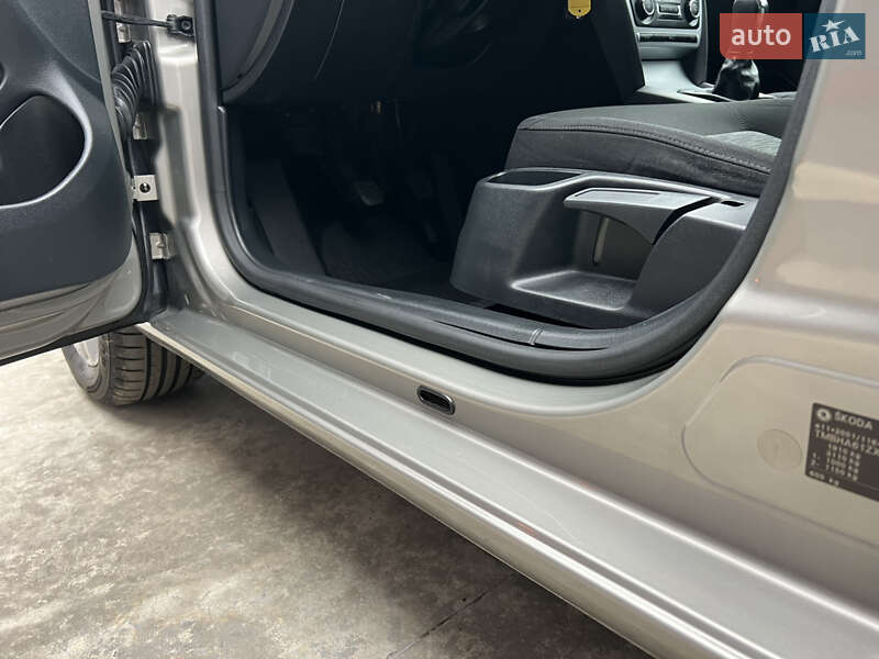 Универсал Skoda Octavia 2010 в Лубнах фото 61 Универсал Skoda Octavia 2010 в Лубнах