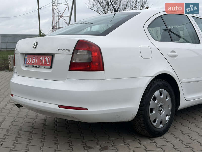 Ліфтбек Skoda Octavia 2009 в Лубнах