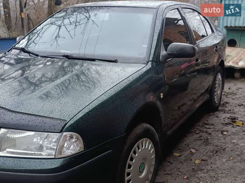 Лифтбек Skoda Octavia 2004 в Збараже