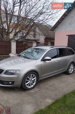 Універсал Skoda Octavia 2015 в Старокостянтинові