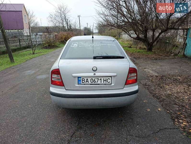 Лифтбек Skoda Octavia 2001 в Николаеве