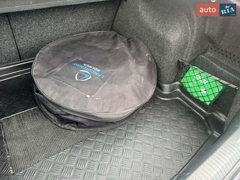 Лифтбек Skoda Octavia 2010 в Хмельницком