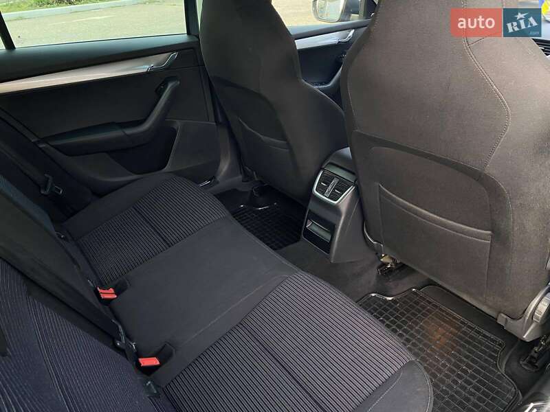 Универсал Skoda Octavia 2015 в Николаеве