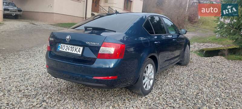 Лифтбек Skoda Octavia 2013 в Тячеве