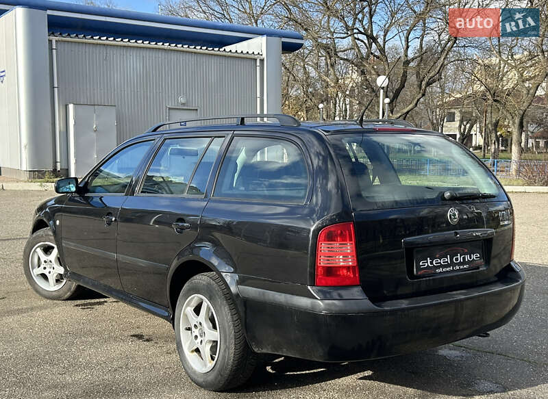 Универсал Skoda Octavia 2004 в Николаеве