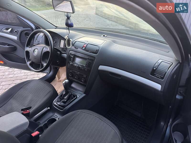 Ліфтбек Skoda Octavia 2004 в Вінниці