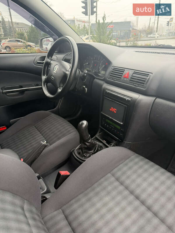 Універсал Skoda Octavia 2007 в Харкові