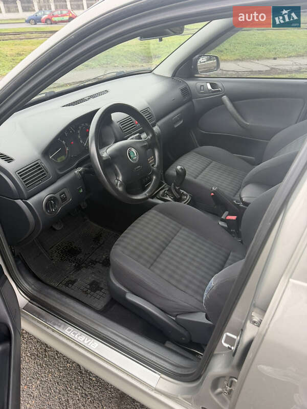 Універсал Skoda Octavia 2007 в Харкові