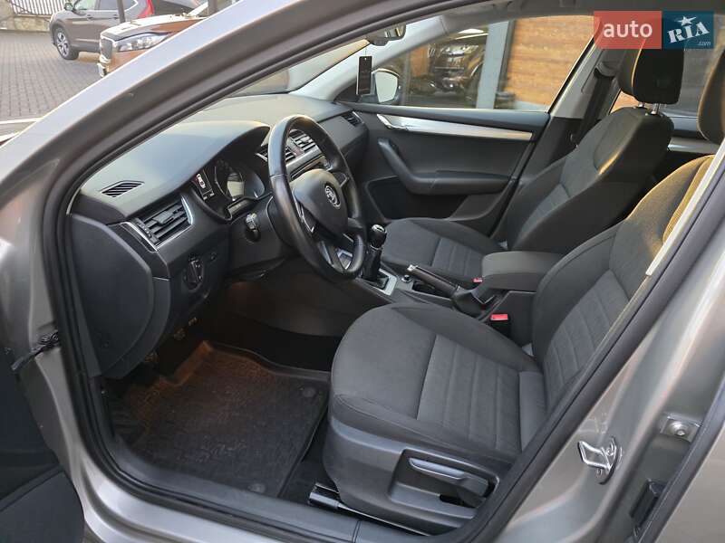 Ліфтбек Skoda Octavia 2015 в Коломиї