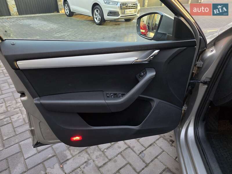 Ліфтбек Skoda Octavia 2015 в Коломиї