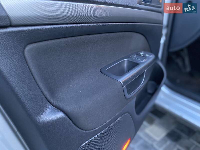 Лифтбек Skoda Octavia 2006 в Николаеве