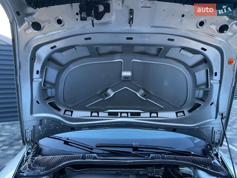 Лифтбек Skoda Octavia 2006 в Николаеве