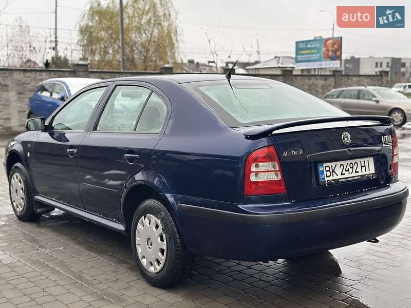 Ліфтбек Skoda Octavia 2001 в Рівному