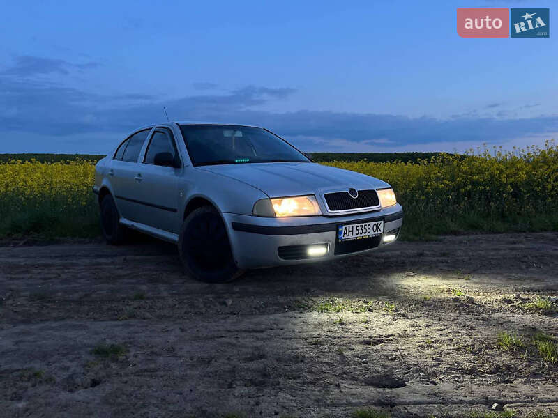 Ліфтбек Skoda Octavia 2001 в Самборі фото 8 Ліфтбек Skoda Octavia 2001 в Самборі