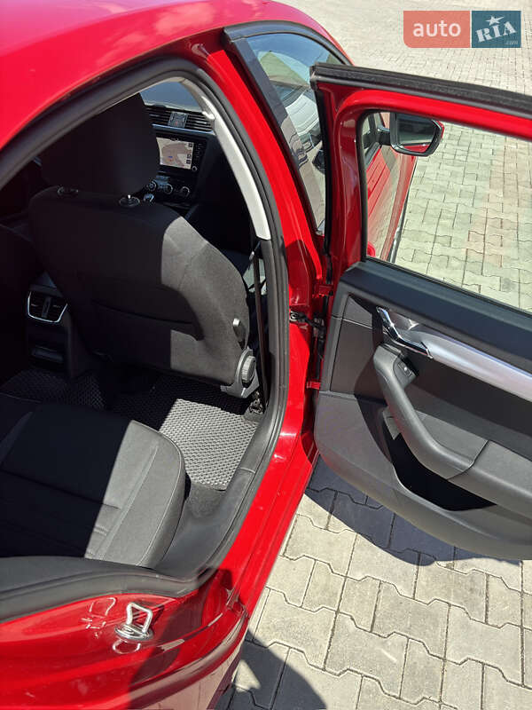 Ліфтбек Skoda Octavia 2018 в Великих Мостах