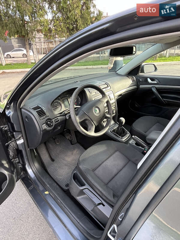 Ліфтбек Skoda Octavia 2007 в Ізмаїлі