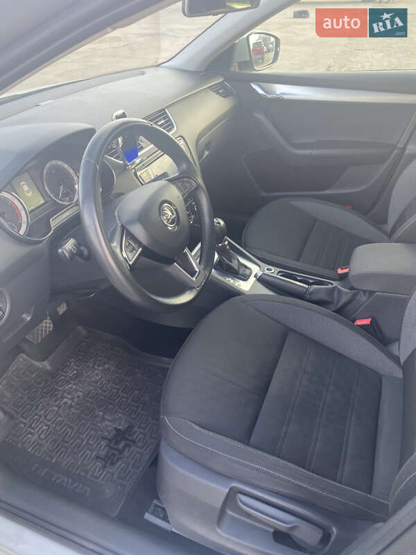 Ліфтбек Skoda Octavia 2019 в Дніпрі