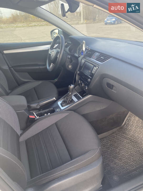 Ліфтбек Skoda Octavia 2019 в Дніпрі