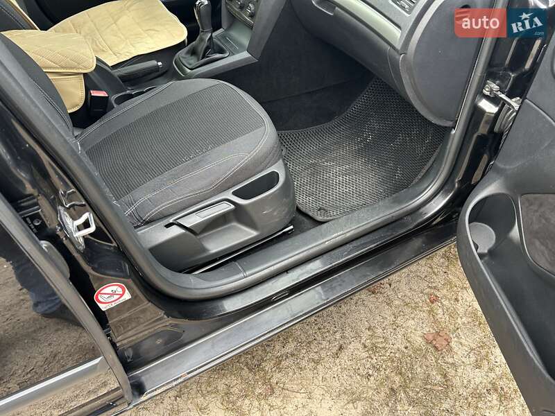 Ліфтбек Skoda Octavia 2006 в Дніпрі