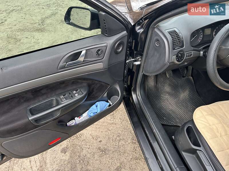 Ліфтбек Skoda Octavia 2006 в Дніпрі