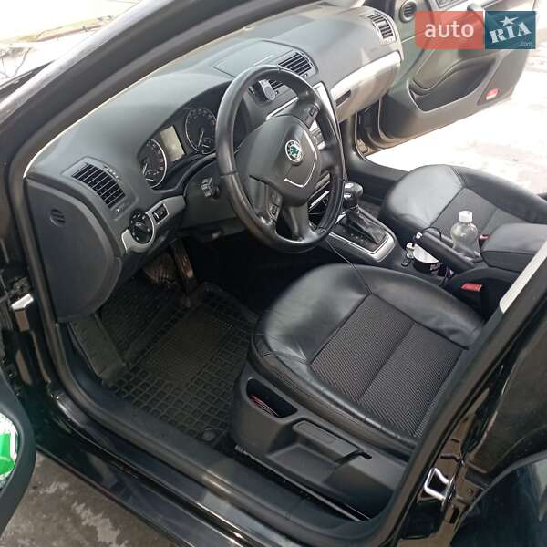 Універсал Skoda Octavia 2010 в Черкаському