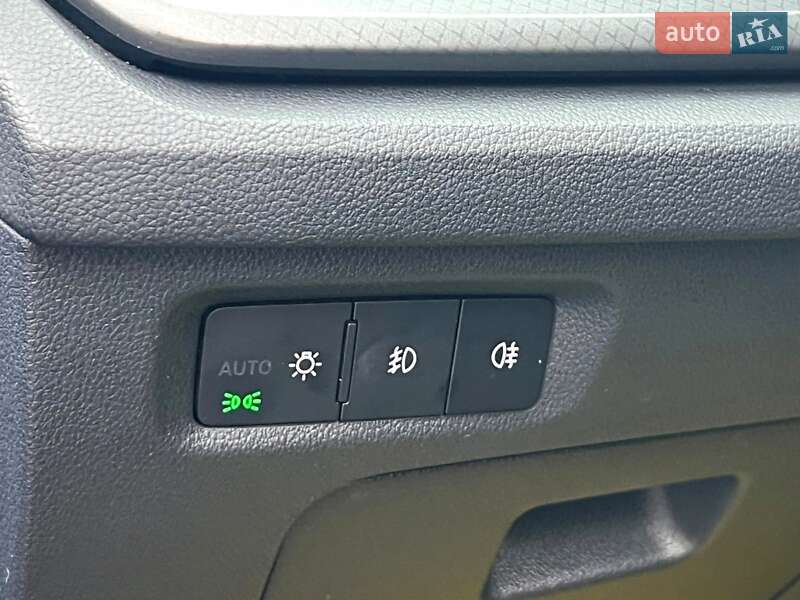 Лифтбек Skoda Octavia 2021 в Киеве