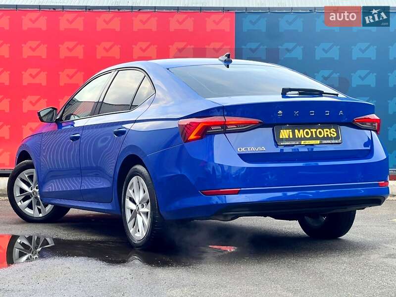 Лифтбек Skoda Octavia 2021 в Киеве