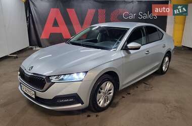 Ліфтбек Skoda Octavia 2021 в Києві