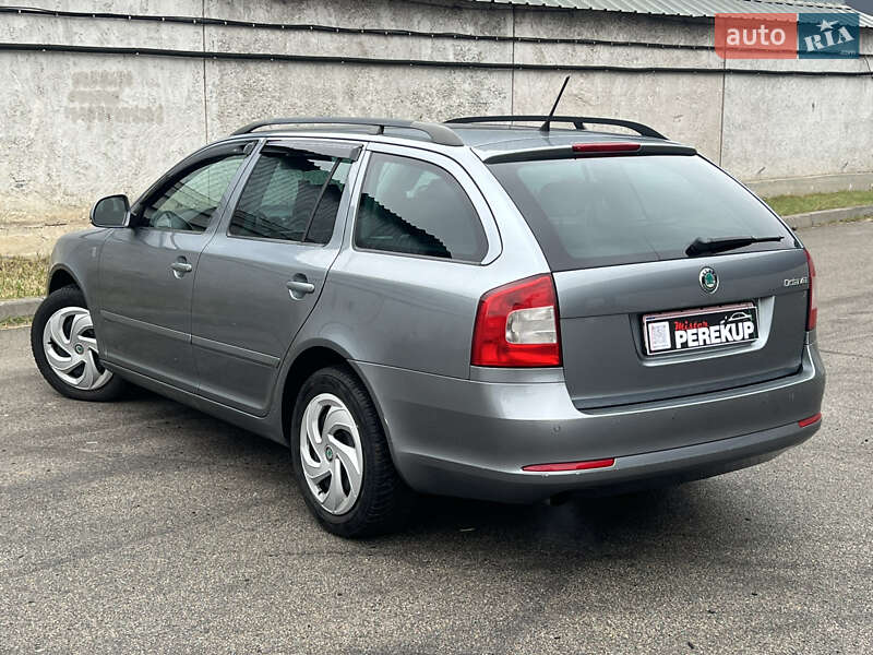 Универсал Skoda Octavia 2013 в Киеве фото 4 Универсал Skoda Octavia 2013 в Киеве