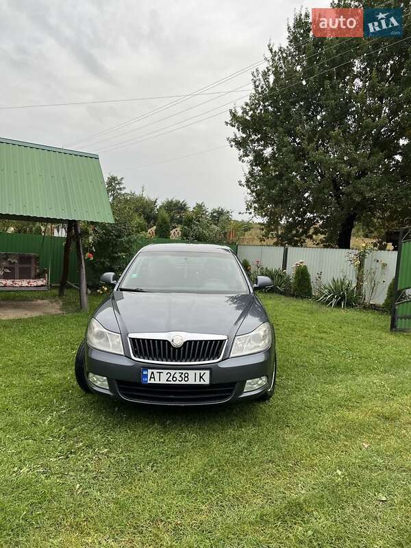 Лифтбек Skoda Octavia 2009 в Ивано-Франковске