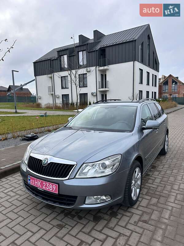 Универсал Skoda Octavia 2012 в Луцке