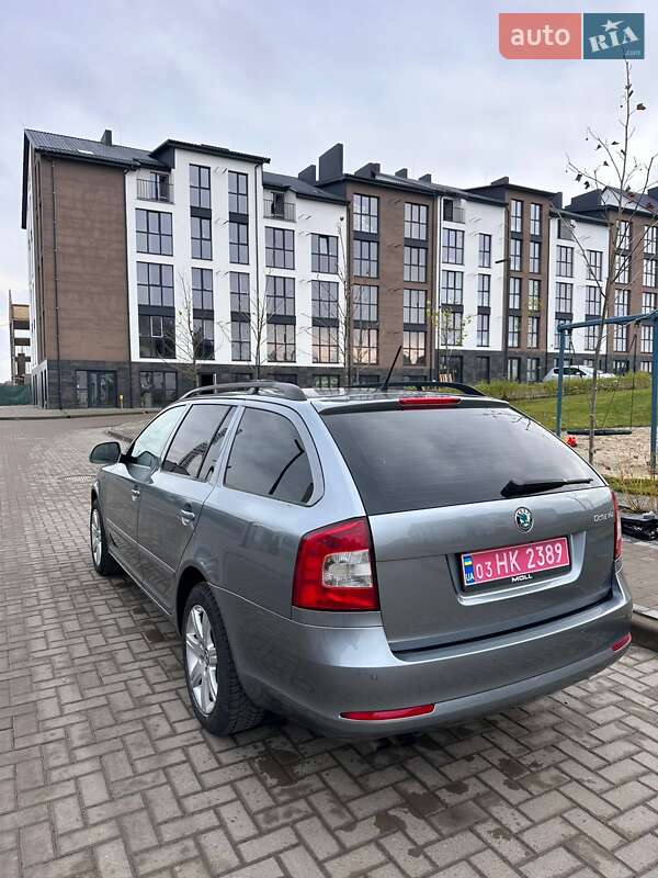Универсал Skoda Octavia 2012 в Луцке