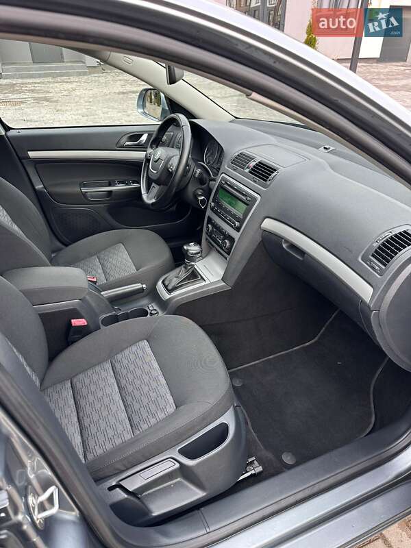Универсал Skoda Octavia 2012 в Луцке