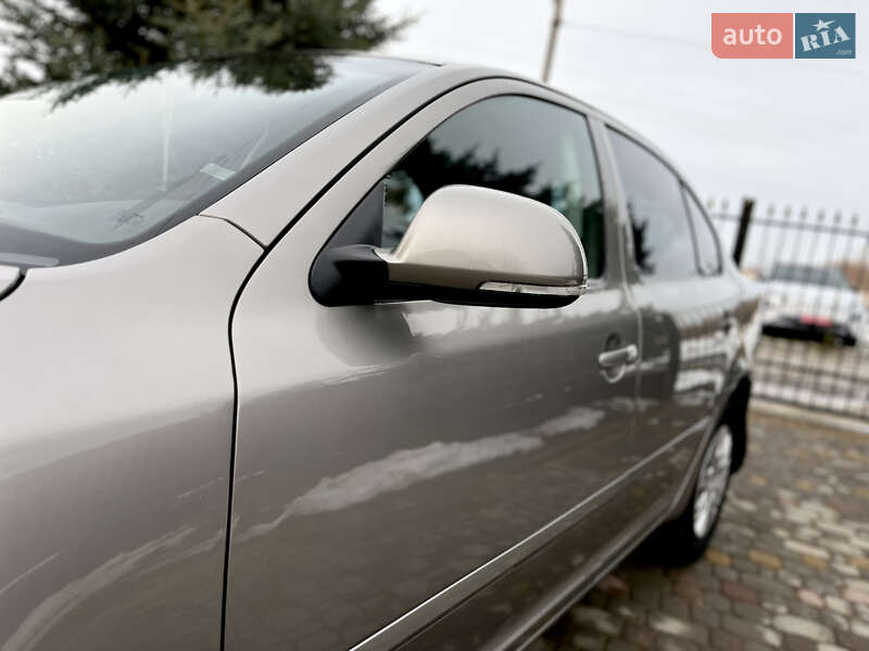 Лифтбек Skoda Octavia 2011 в Дрогобыче фото 8 Лифтбек Skoda Octavia 2011 в Дрогобыче