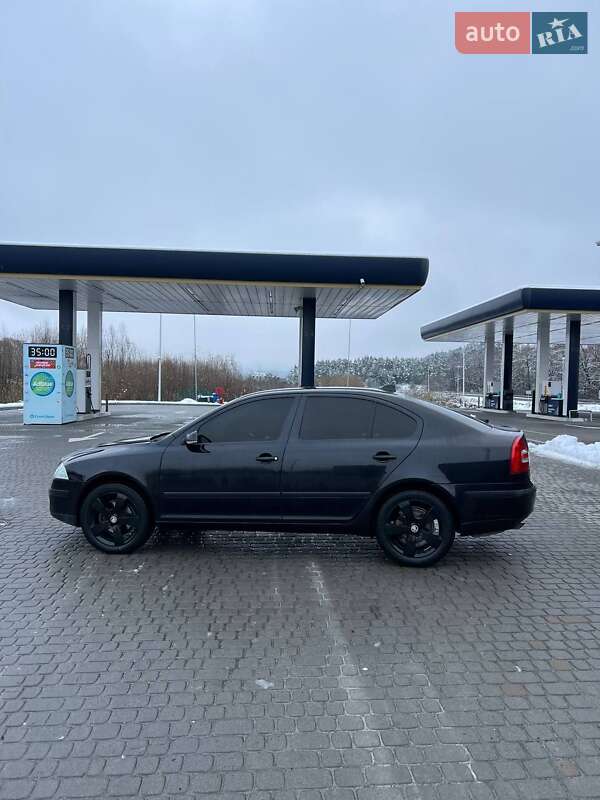 Лифтбек Skoda Octavia 2005 в Львове