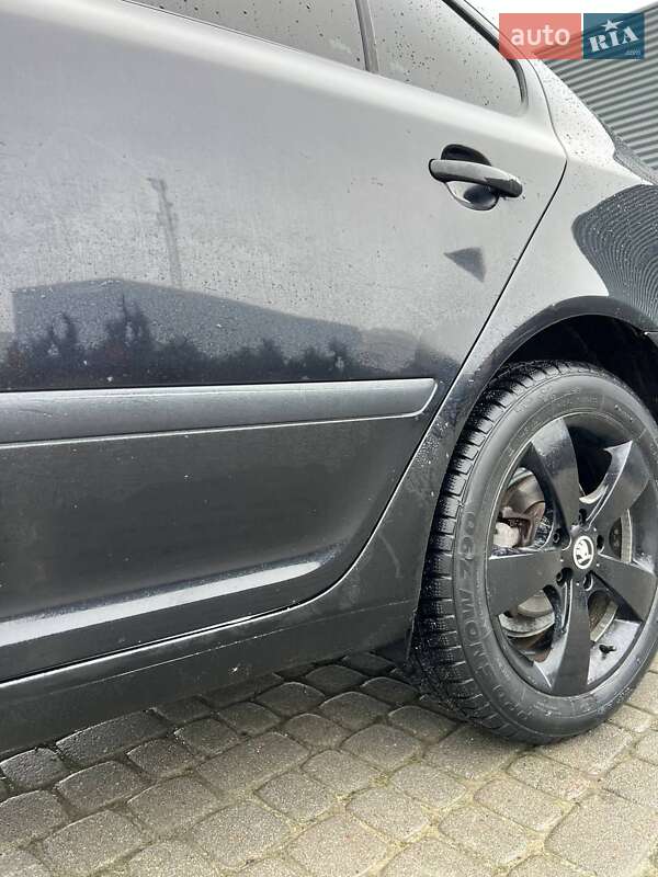 Лифтбек Skoda Octavia 2005 в Львове