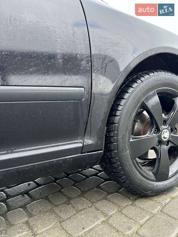 Лифтбек Skoda Octavia 2005 в Львове