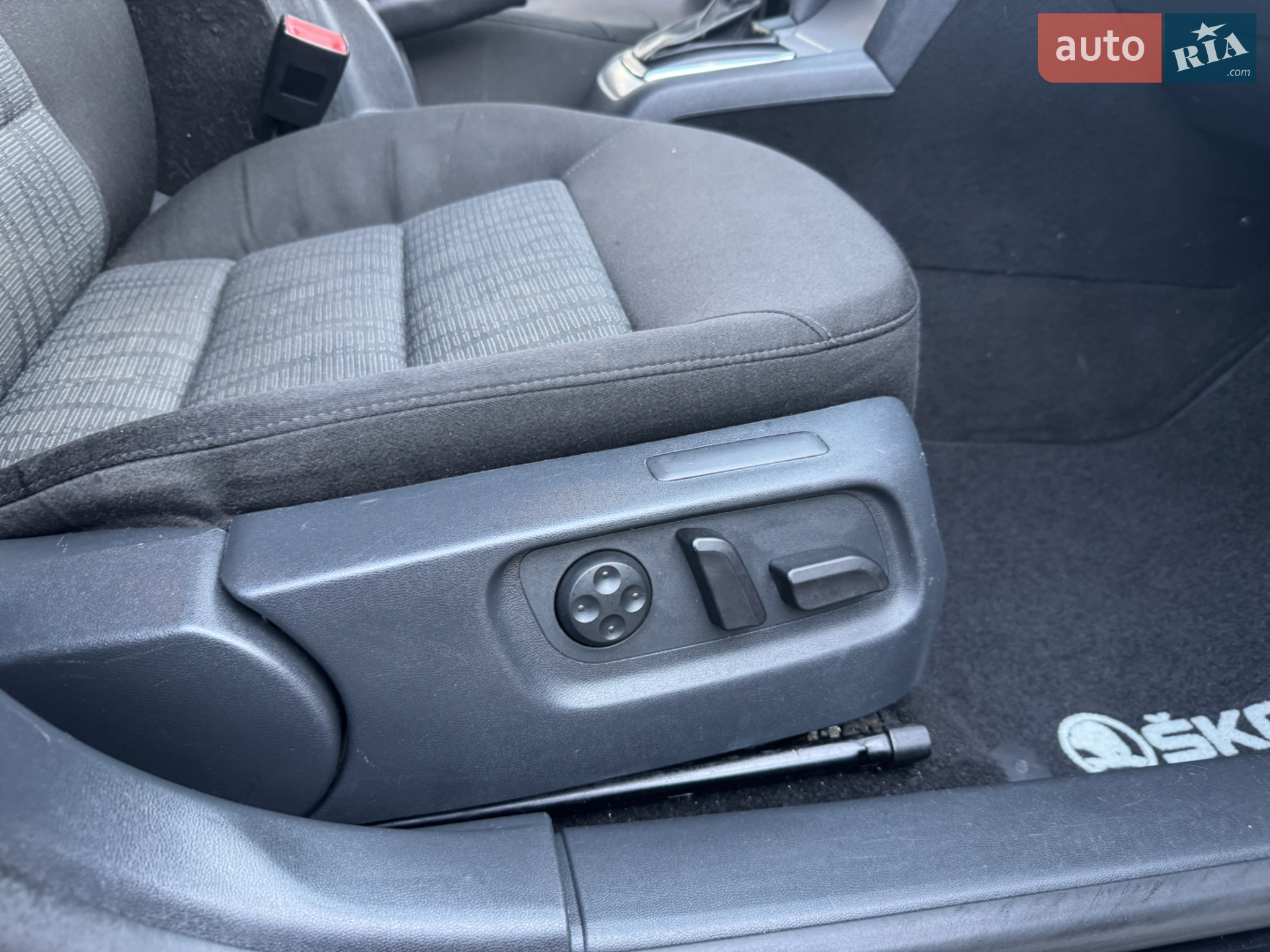 2013 Skoda Octavia - мініатюра 10