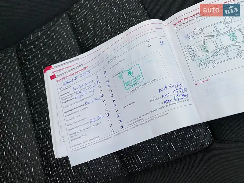 Универсал Skoda Octavia 2010 в Мукачево документ