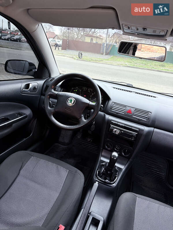 Универсал Skoda Octavia 2010 в Смеле